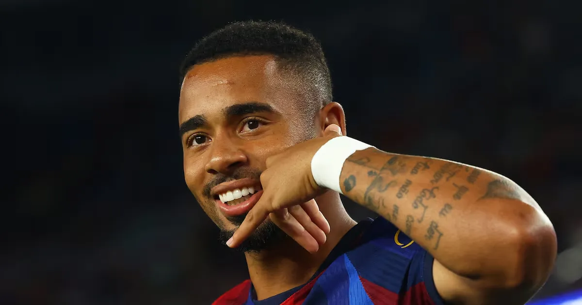 Barcelona estreia na Champions com goleada sobre o Feyenoord