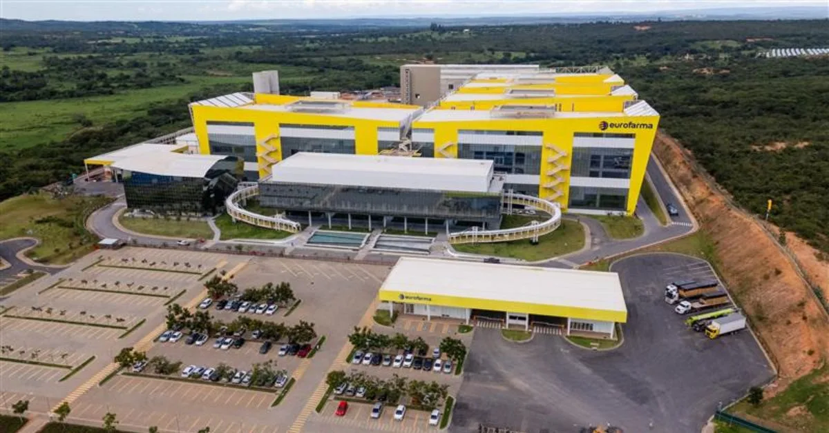 Presidente conhece unidade da Eurofarma em Montes Claros nesta quinta-feira