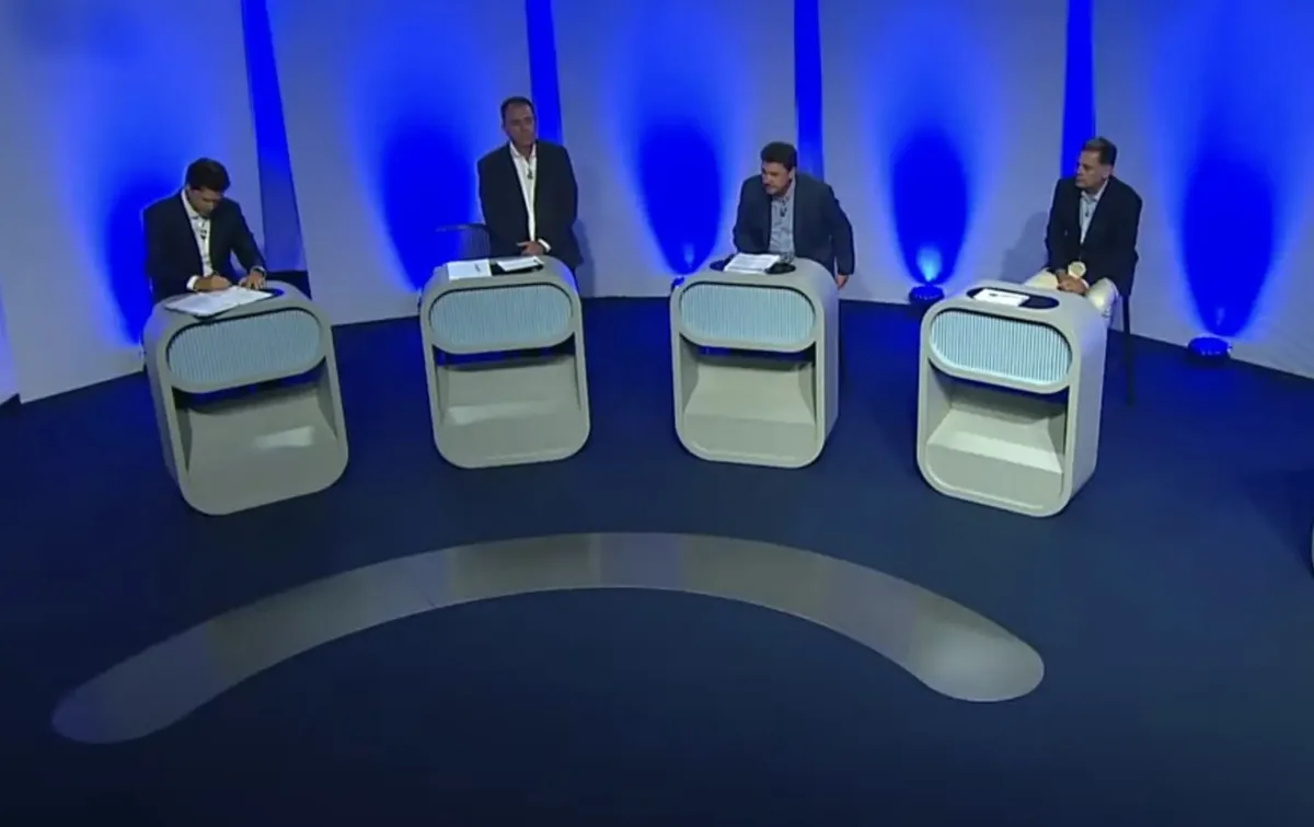 Candidatos trocam acusações sobre saúde, segurança e atuação no Congresso em Goiás