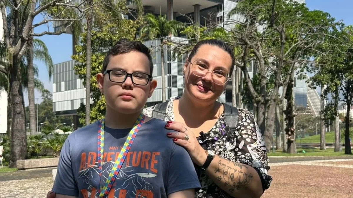 Detran-RJ regulamenta carteira para cuidadores principais de pessoas com deficiência