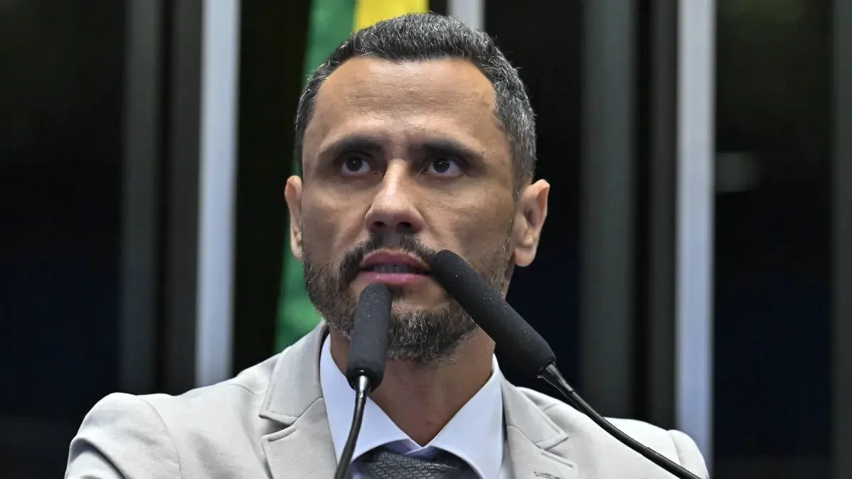 Cleitinho lidera disputa pelo governo de Minas com 37%, aponta Datafolha