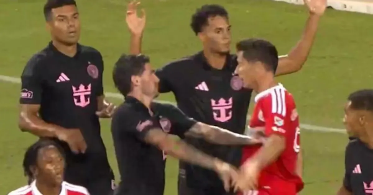 Lewandowski marca, Messi retorna e jogo termina em confusão na MLS