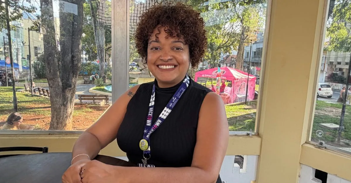 Priscilla Arantes defende união entre tecnologia digital e saberes tradicionais