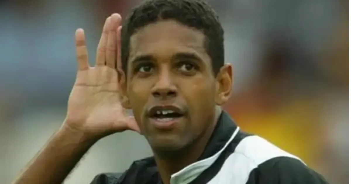 Morre aos 49 anos ex-zagueiro do Vasco campeão em 2000