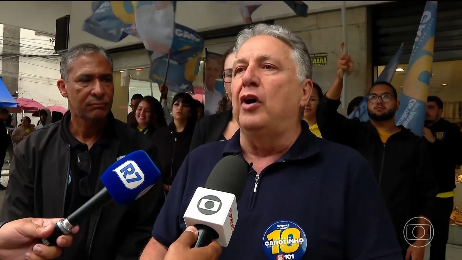 Garotinho promete revitalizar Saara e mudar ensino médio no Rio