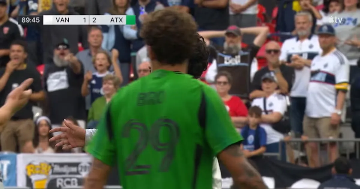 Austin FC vence Vancouver por 2 a 1 em partida com expulsão de Guilherme Biro