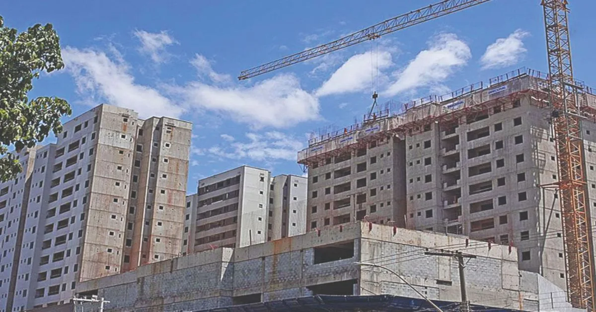 Sinduscon-MG completa 90 anos com juros altos e queda nos lançamentos