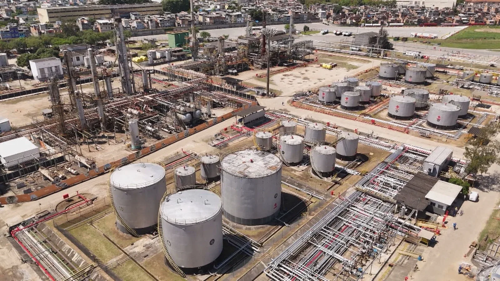 PF investiga suspeitas de favorecimento à Refit por cúpula ambiental do Rio