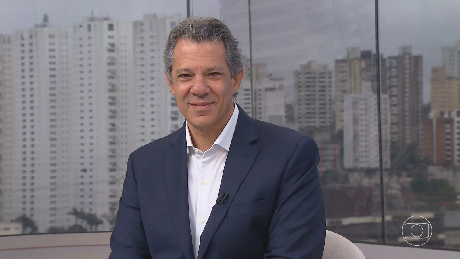Haddad propõe inteligência artificial na saúde e revisão de contratos em São Paulo