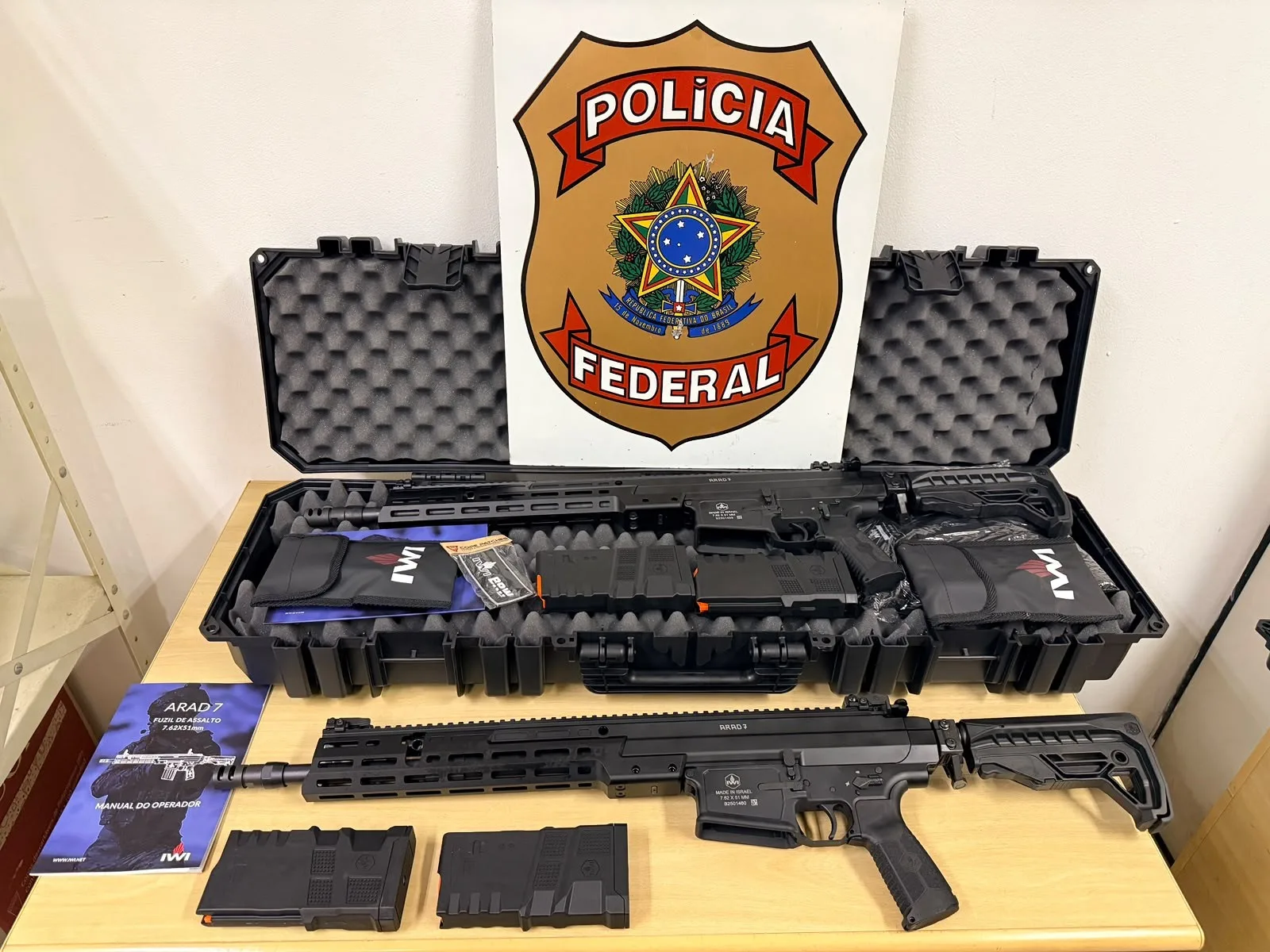 PF encontra dois fuzis de calibre 7,62 mm em operação no Rio