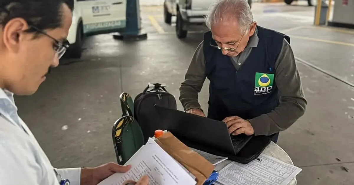 ANP multa distribuidoras em mais de R$ 200 milhões por alta de preços