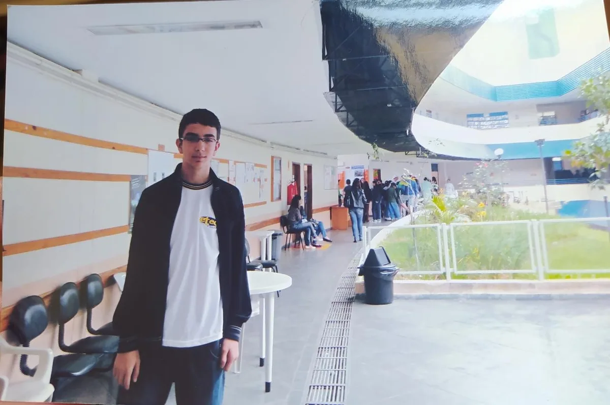 Mães retomam os estudos após filhos chegarem à universidade pública