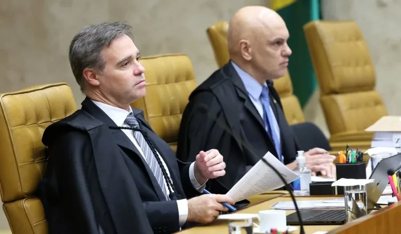 STF mantém análises separadas e agenda denúncia contra Mendonça para setembro