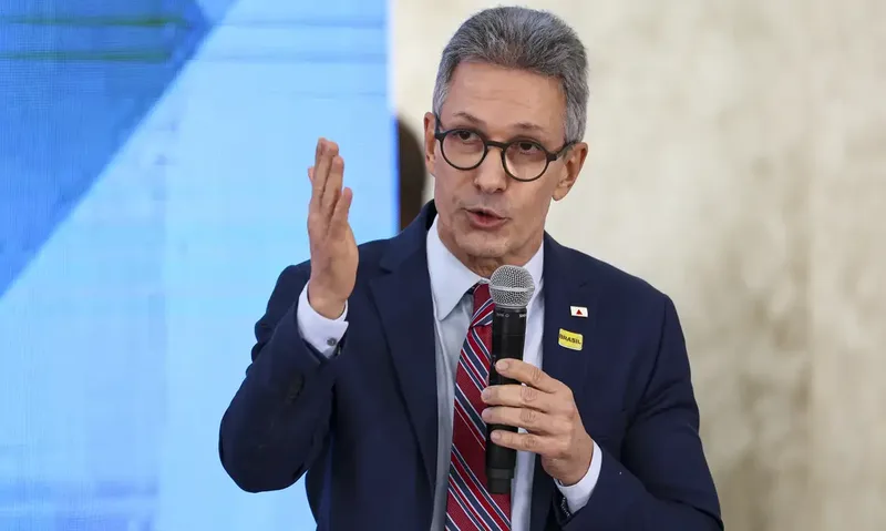 Zema pede investigação sobre políticos ligados ao caso Banco Master