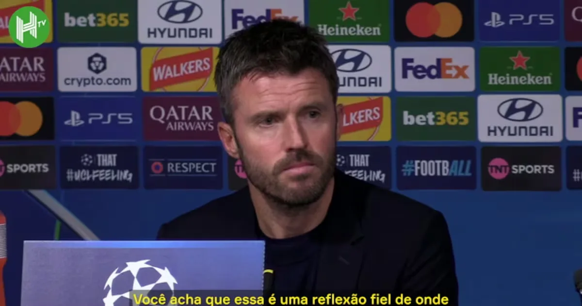 Carrick contesta ideia de supremacia do City e elogia postura do United